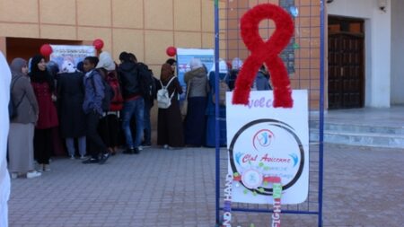 تعليمة وزارية للجامعات لتنظيم تظاهرات تحسيسية ضد مخاطر “السيدا”
