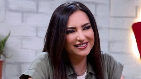 أمل عرفة: الكلب الصديق أفضل من الصديق الكلب