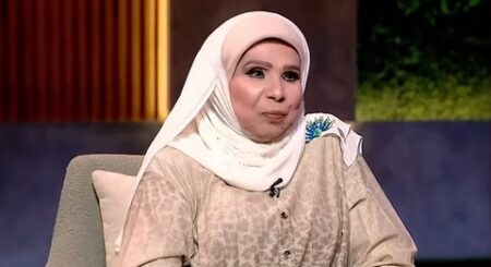 مديحة حمدي تؤكد خطوبتها إلى “الزعيم”
