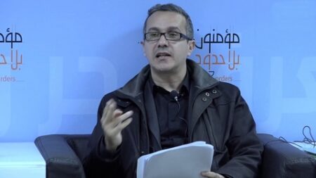 الباحث الجزائري محمد شوقي الزين يتحدث عن النخبة في مجلة “الفيصل”
