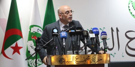 حساني شريف: ميزانية 2025 هي الأكبر وتواجه عجزا كبيرا.. وضرورة ملحة لحماية القدرة الشرائية وتعزيز الشفافية