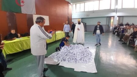وزارة الداخلية تحدد مواعيد إجراء قرعة أداء مناسك الحج لهذا الموسم