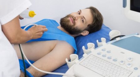 حتى لا تفاجئك الأزمة القلبية.. أعراض يجب أن نكون على دراية به