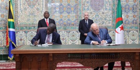 إعلان شراكة استراتيجية بين الجزائر وجنوب إفريقيا
