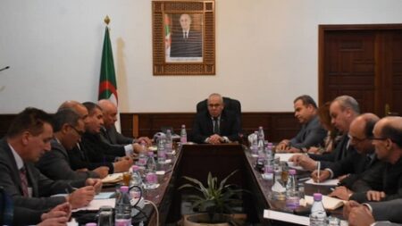 تنصيب اللجنة الوطنية لإنجاز شبكة من غرف التبريد
