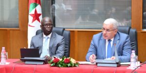 رئيس المجلس الشعبي الوطني يستقبل وفدا عن البنك العالمي ويؤكد: الاقتصاد الجزائري أثبت بأنه قادر على الصمود والنمو في مواجهة التحديات