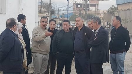 الوالي يأمر بمضاعفة وتيرة الانجاز.. نهضة تنموية مرتقبة ببلديات مقاطعة براقي