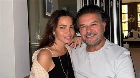 زوجة راغب علامة تدافع عنه بعد الفيديو الأخير: كراهية وحقد من بعض المجموعات