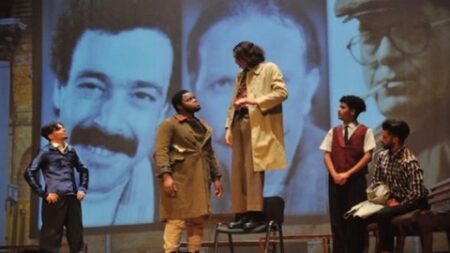 المهرجان الوطني للمسرح المحترف.. 70 سنة في غرامك