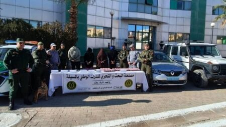 المسيلة: الإطاحة بشبكة إجرامية وطنية مختصة في نقل وشحن والاتجار بالمؤثرات العقلية