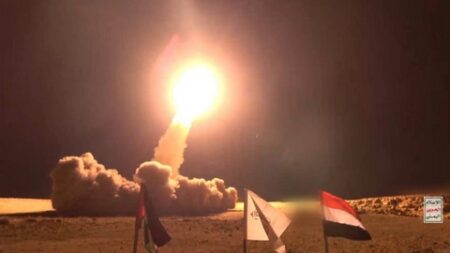 “حركة المجاهدين” تبارك القصف الصاروخي اليمني بحيفا