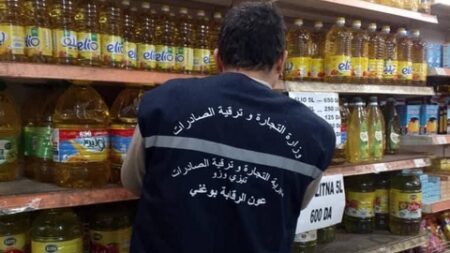رقابة تجارية: عمليات ميدانية مكثفة لضمان وفرة المنتجات الأساسية خلال عطلة رأس السنة