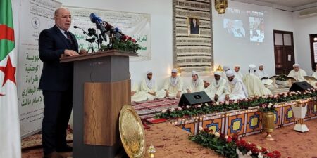 انطلاق فعاليات قراءة صحيح البخاري وموطأ الإمام مالك عبر جميع مساجد الوطن