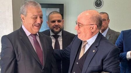 بلمهدي يصل جدة لترؤس وفد الجزائر في مؤتمر الحج 