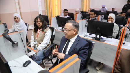 كمال بداري يفتتح مراكز جديدة لتعزيز ريادة الأعمال في جامعة إيليزي