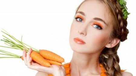 مشهور بفائدته الجمالية.. كيفية إدخال الجزر في روتين العناية بالبشرة