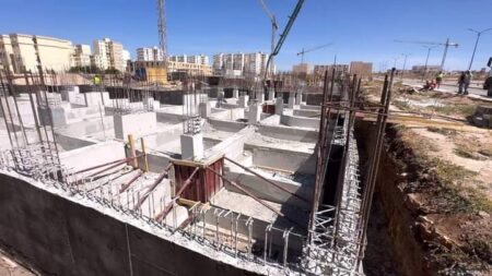بشار.. إطلاق أشغال إنجاز 450 سكن إجتماعي