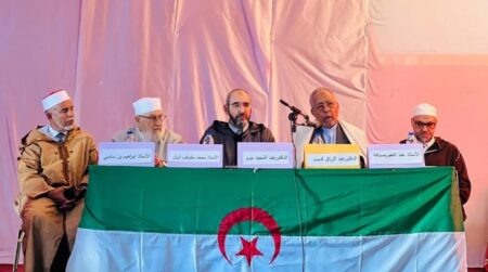 جمعية العلماء المسلمين الجزائريين تدعو الأمة الجزائرية إلى اليقظة والوقوف صفا واحدا تجاه ما يحاك ضد بلدنا