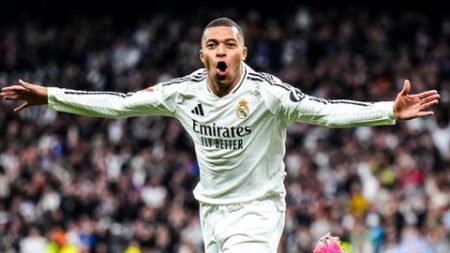 مبابي يؤكد: طموحاتي مع ريال مدريد تتعدى الإنجازات الفردية