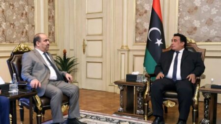 المنفي يستقبل سفير الجزائر بليبيا