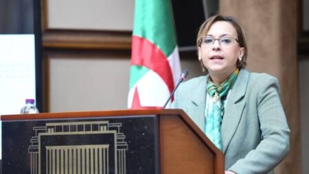 إطلاق تطبيق “إيداع وتحويل أسئلة النواب” لتسهيل التواصل بين البرلمان والحكومة