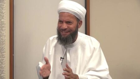 في تصريحه للموعد اليومي.. جلول حجيمي: المسابقة تاج الجزائر في الدفاع عن القرآن وأهله