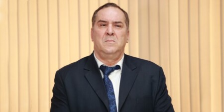 وزير الاتصال يعزي في وفاة الصحفي السابق بوكالة الأنباء الجزائرية عبد الرحمن مخلف