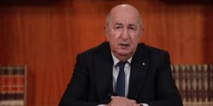 رئيس الجمهورية يهنئ أفراد القوات المسلحة والأسلاك النظامية والجيش الأبيض