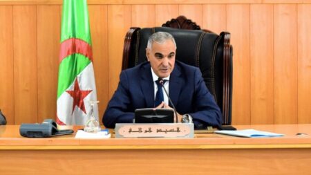 والي الولاية كمال نويصر: نحو إعادة فتح الميناء الجاف في برج بوعريريج