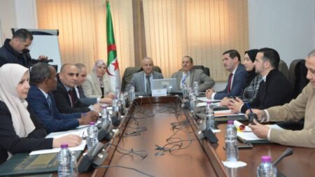 دورة تكوينية لنواب البرلمان حول موضوع الصفقات العمومية