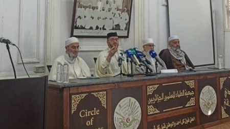 مبادرات توعوية رقمية للتوجيه الفكري السليم ومحاربة التطرف