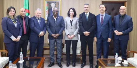 الجزائر تطلق تحضيرات مكثفة للمخيمات الصيفية لأبناء الجالية بالشراكة مع مسجد باريس الكبير