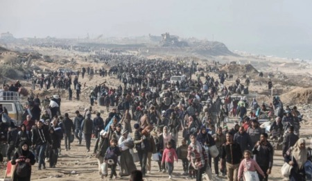 محام صهيوني يحذر الاحتلال: تهجير الفلسطينيين من غزة قد يُورطنا دوليا