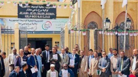 برج باجي مختار.. وساطة الجمهورية تتكفل بـ90 % من عرائض المواطنين