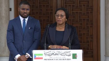غينيا الاستوائية حريصة على العمل لتعزيز إطار تعاونها مع الجزائر