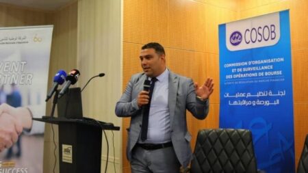 الشباك الموحد للسوق المالي يعقد اجتماعه الأول لتسهيل إدراج “فارما إنفست” في بورصة الجزائر