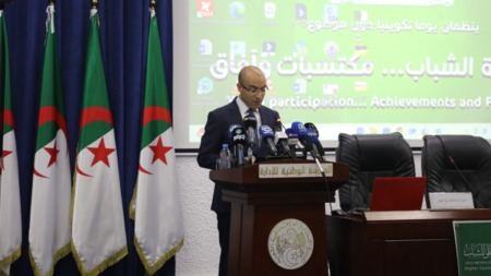 شايب يؤكد على العناية السامية التي يوليها رئيس الجمهوريةللعنصر الشبابي في بلورة السياسات العمومية في مختلف المجالات