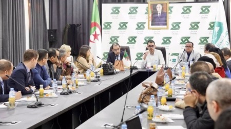 قريمس يستعرض رؤية استراتيجية جديدة لتعزيز ريادة المجمع في صناعة الأدوية