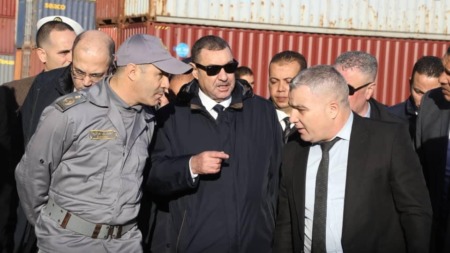 ميناء الجزائر: سعيود يأمر بالحرص على العمل بنظام 24/24 ساعة