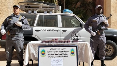 غرداية: توقيف شخص وحجز كمية من الكيف المعالج والأقراص المهلوسة