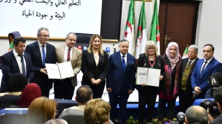 بداري وجيلالي يوقّعان مذكرة تفاهم لإنشاء مجمع اقتصادي بحثي