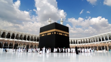 العلم والإيمان.. والله غالب على أمره
