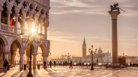 تاريخ وتراجم.. الإسلام في البُنْدُقِيَّة