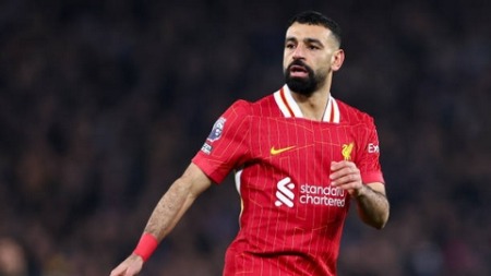 صلاح يعادل رقم جيرارد التاريخي