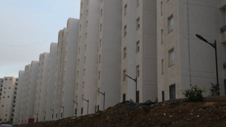 الشروع قريبا في انجاز أكثر من 3 الاف سكن عدل 3