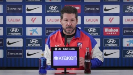 سيميوني يصر: برشلونة الأفضل في الليغا
