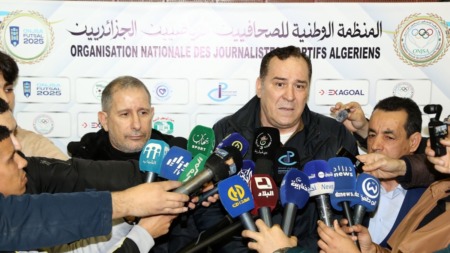 مزيان يدعو الصحفيين التحلي بالاحترافية والمسؤولية ويشيد بدور المرأة في الإعلام