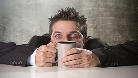 كيف نتجنب أعراض انسحاب الكافيين في رمضان