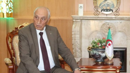 الأمين العام للمنظمة الوطنية للمجاهدين.. العقيد عوفي حمزة للموعد اليومي: ثورة الجزائر أبهرت العالم.. والاستقلال تحقق بدماء الأبطال