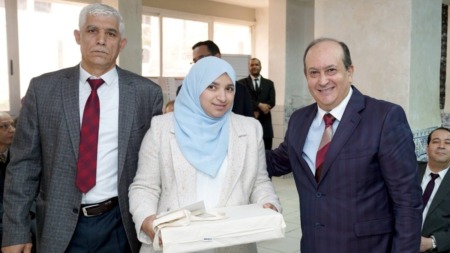 سيفي يكرّم عاملات القطاع في اليوم العالمي للمرأة